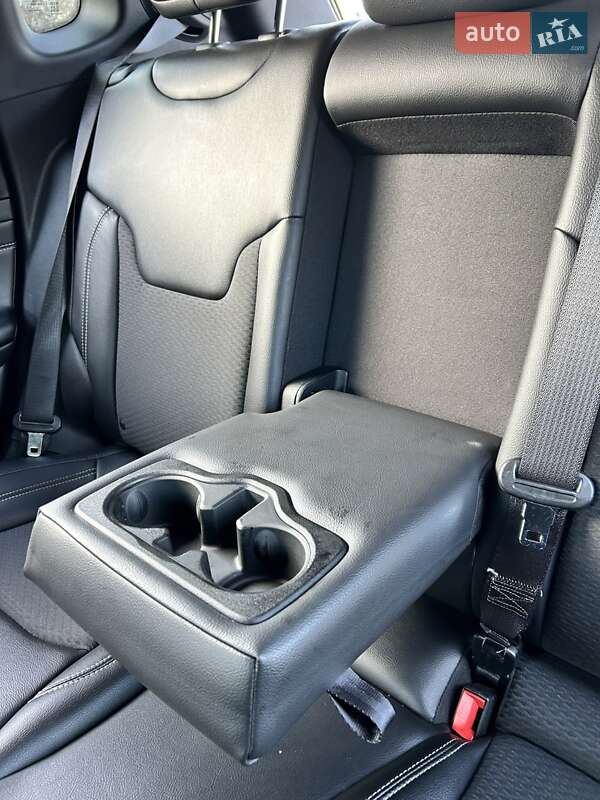 Позашляховик / Кросовер Jeep Compass 2023 в Сумах фото 27 Позашляховик / Кросовер Jeep Compass 2023 в Сумах