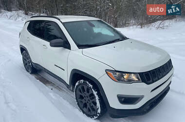 Внедорожник / Кроссовер Jeep Compass 2020 в Киеве