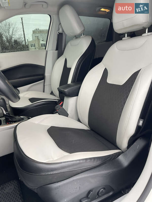 Позашляховик / Кросовер Jeep Compass 2017 в Харкові