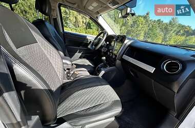 Внедорожник / Кроссовер Jeep Compass 2016 в Днепре