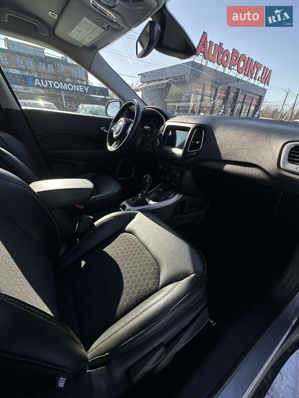 Внедорожник / Кроссовер Jeep Compass 2018 в Белогородке