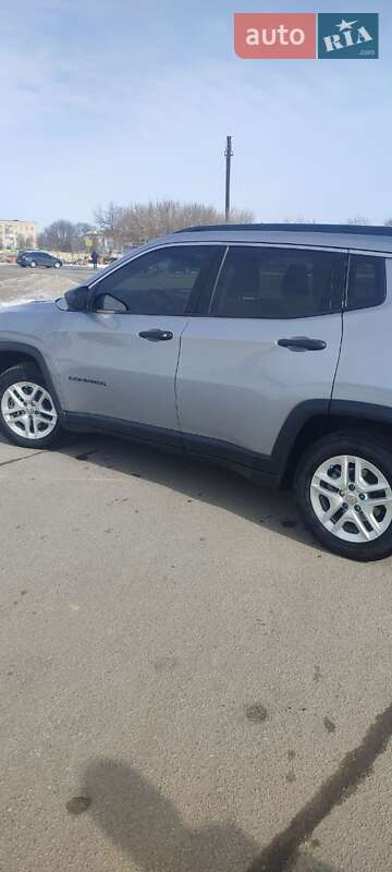 Позашляховик / Кросовер Jeep Compass 2018 в Тульчині
