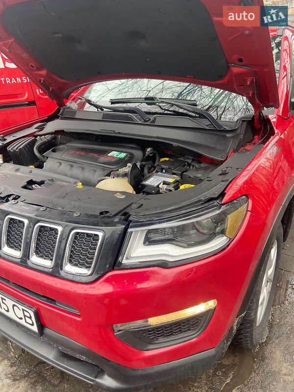 Внедорожник / Кроссовер Jeep Compass 2018 в Буске