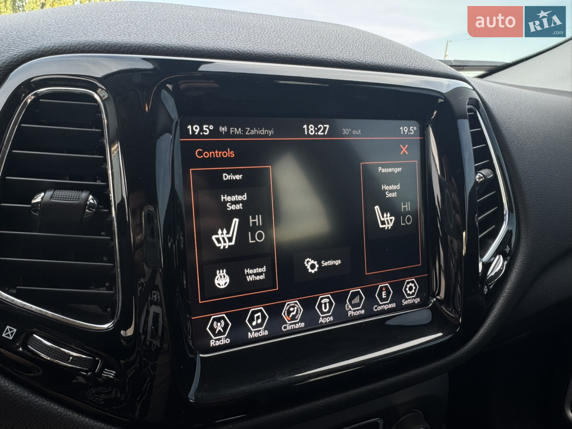 2018 Jeep Compass - мініатюра 13