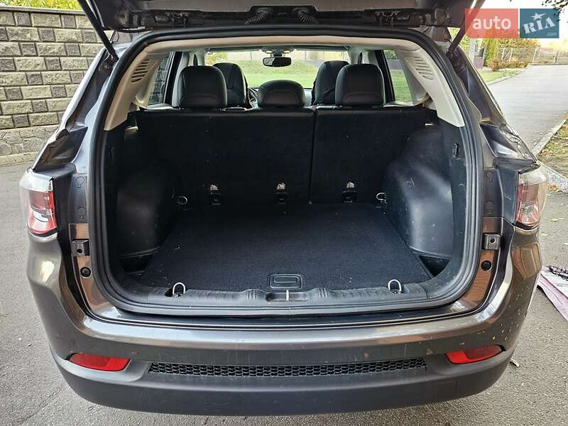 Внедорожник / Кроссовер Jeep Compass 2018 в Миргороде