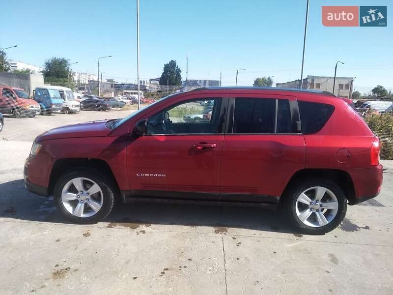 Внедорожник / Кроссовер Jeep Compass 2011 в Запорожье