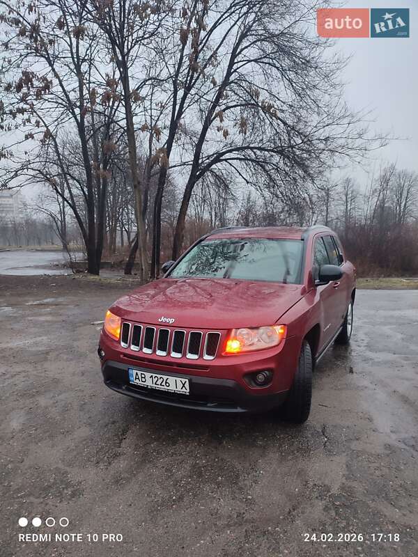 Внедорожник / Кроссовер Jeep Compass 2011 в Запорожье