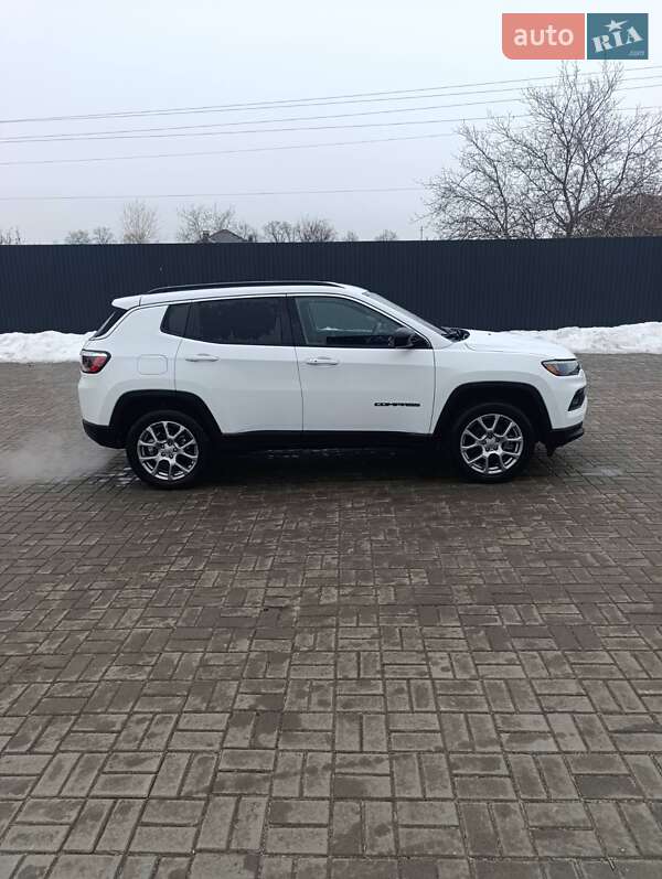 Внедорожник / Кроссовер Jeep Compass 2023 в Черкассах