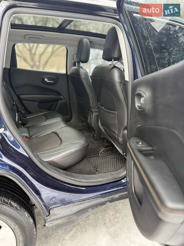 Позашляховик / Кросовер Jeep Compass 2017 в Сумах