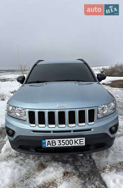 Внедорожник / Кроссовер Jeep Compass 2012 в Чечельнике