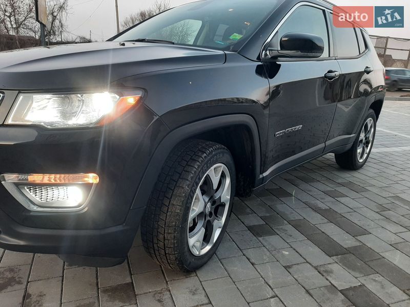 Внедорожник / Кроссовер Jeep Compass 2018 в Ивано-Франковске