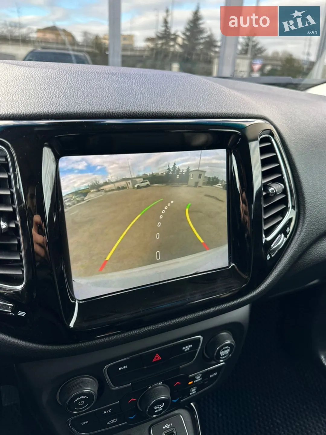 2019 Jeep Compass - мініатюра 32