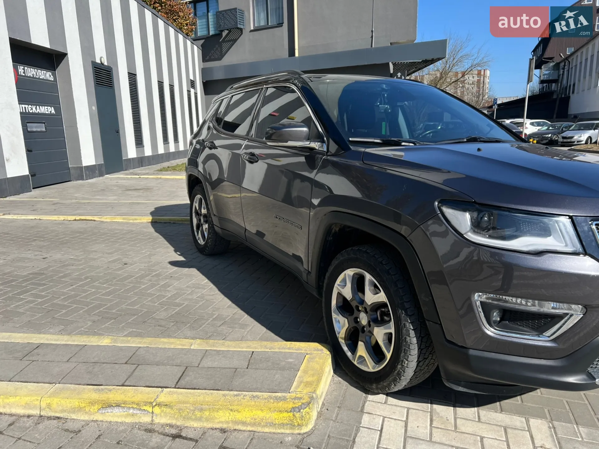 2018 Jeep Compass - мініатюра 3