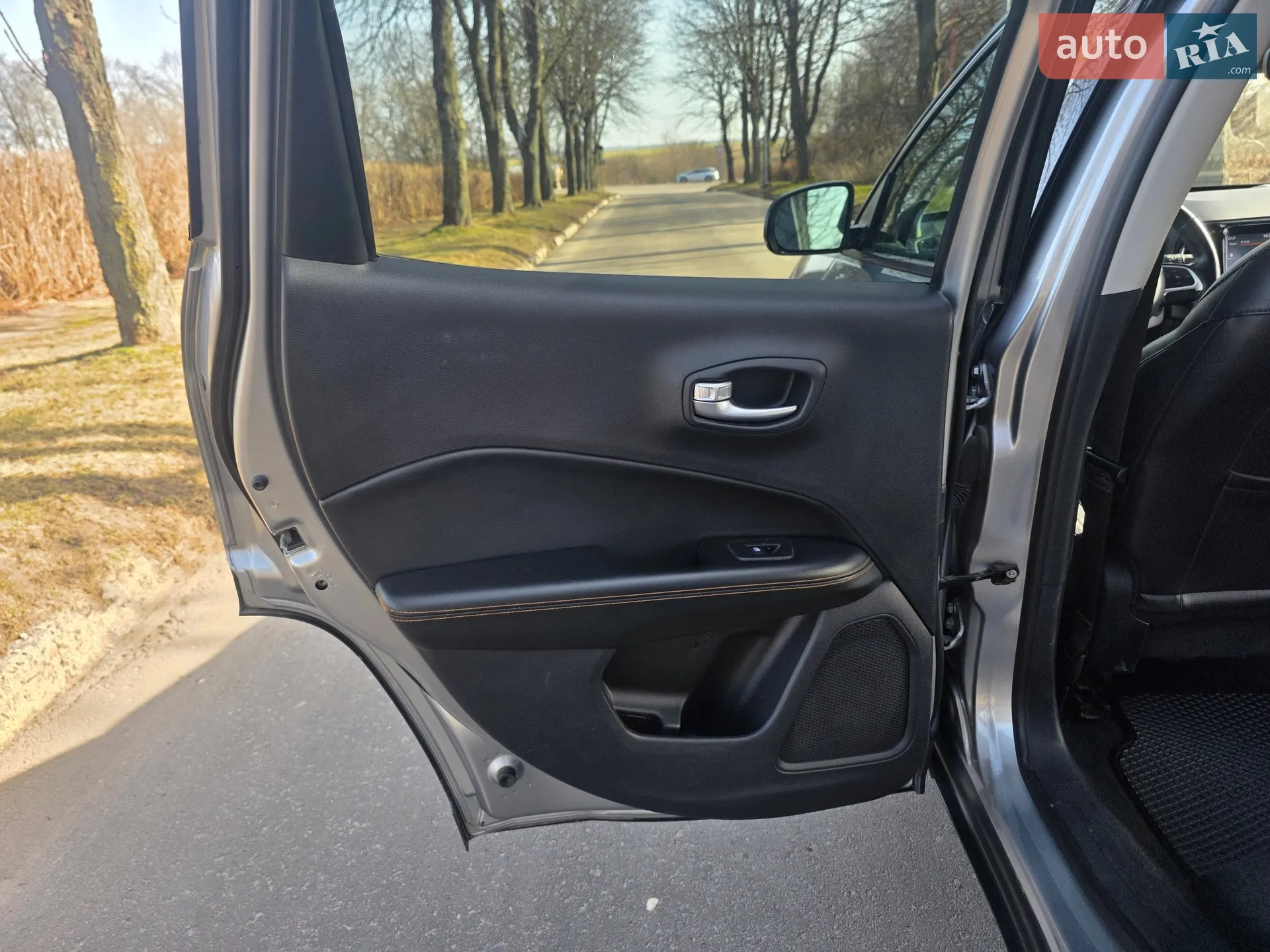 2017 Jeep Compass - мініатюра 66