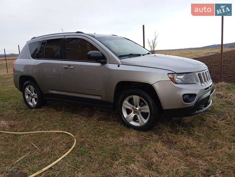 Позашляховик / Кросовер Jeep Compass 2015 в Брошневі-Облозі