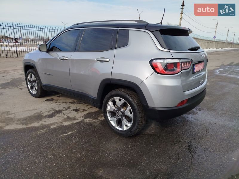 Внедорожник / Кроссовер Jeep Compass 2019 в Киеве