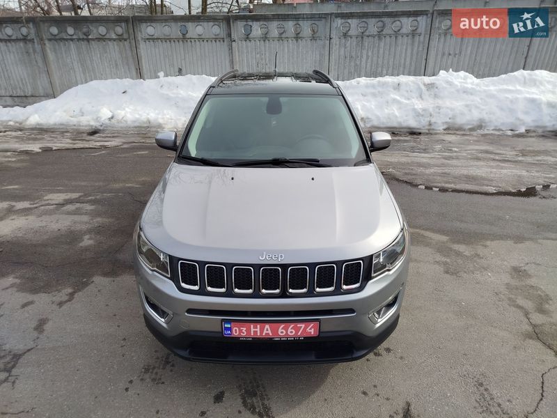 Внедорожник / Кроссовер Jeep Compass 2019 в Киеве
