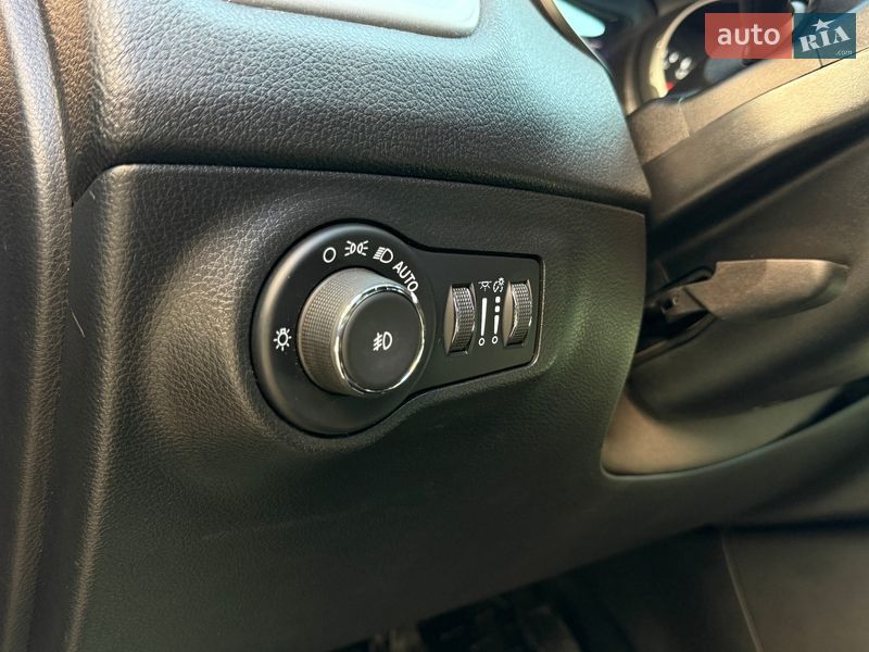 Позашляховик / Кросовер Jeep Compass 2021 в Києві