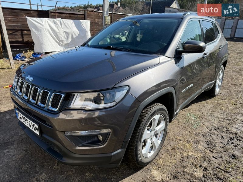 Внедорожник / Кроссовер Jeep Compass 2018 в Киеве