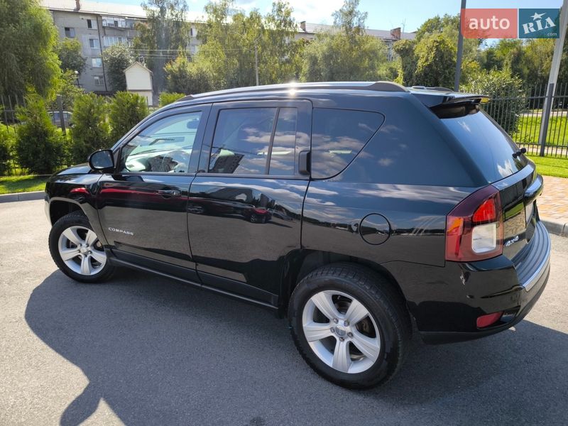 Внедорожник / Кроссовер Jeep Compass 2014 в Киеве