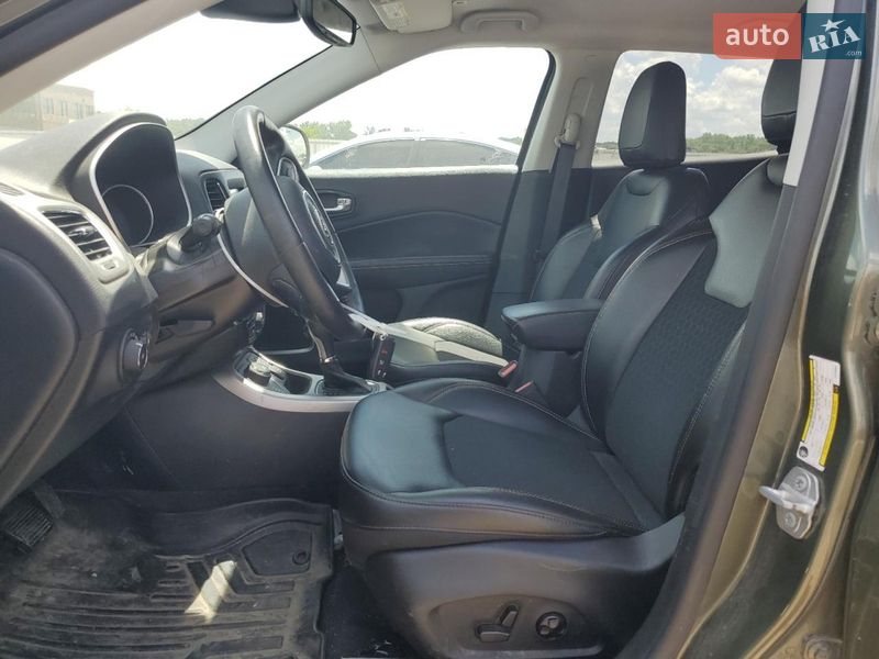 Внедорожник / Кроссовер Jeep Compass 2017 в Львове