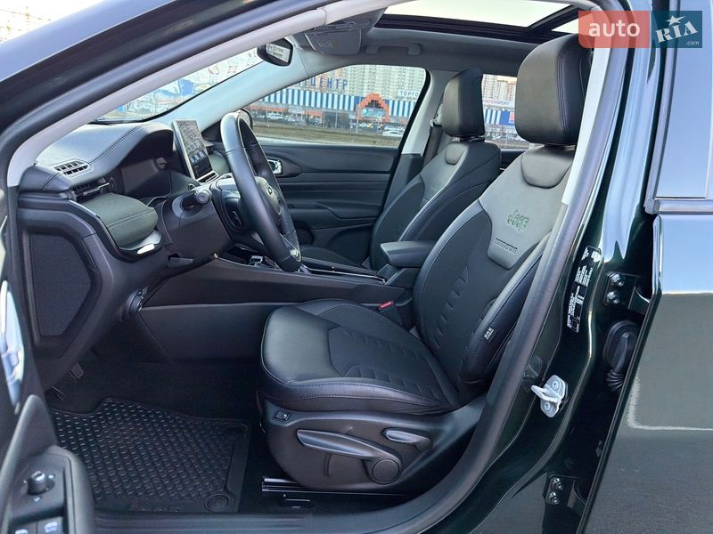 Внедорожник / Кроссовер Jeep Compass 2025 в Киеве