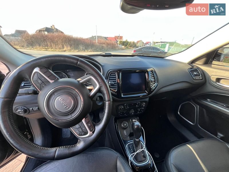 Позашляховик / Кросовер Jeep Compass 2018 в Ужгороді