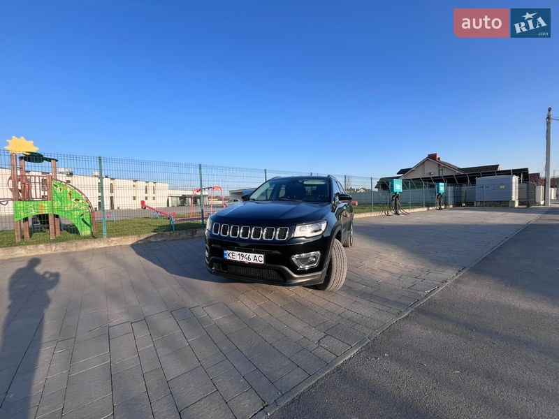 Позашляховик / Кросовер Jeep Compass 2018 в Ужгороді