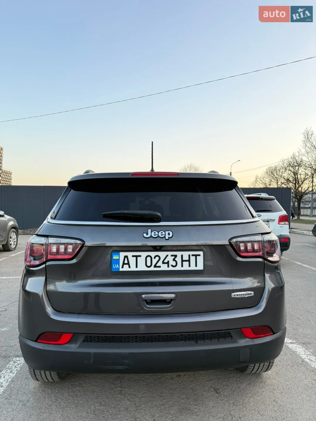 2017 Jeep Compass - мініатюра 8