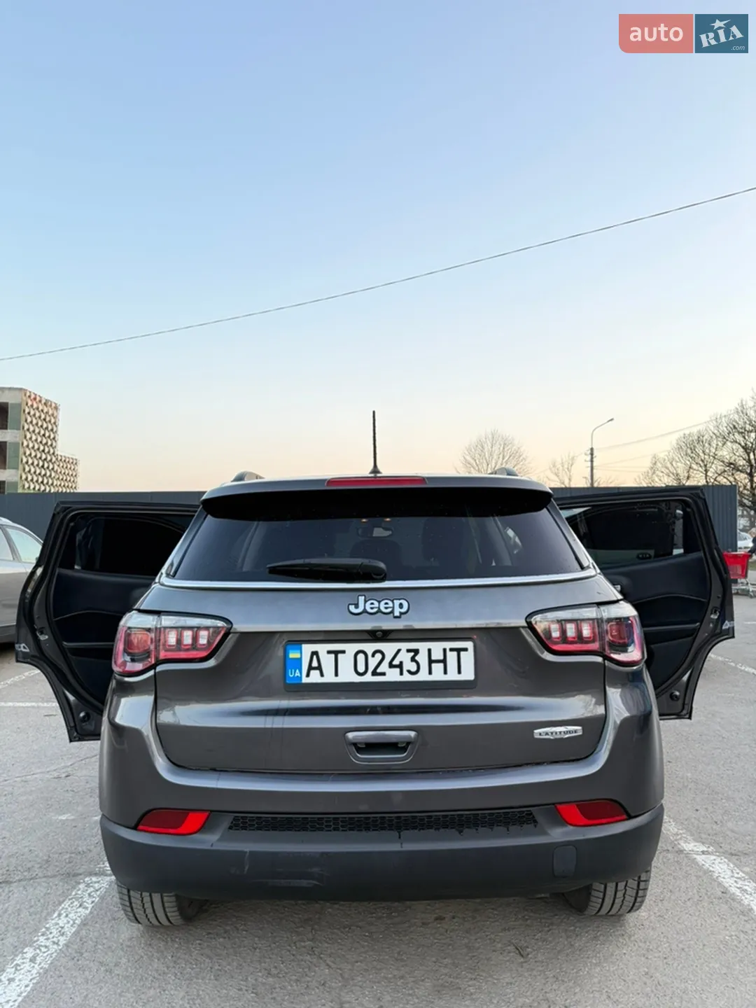 2017 Jeep Compass - мініатюра 11