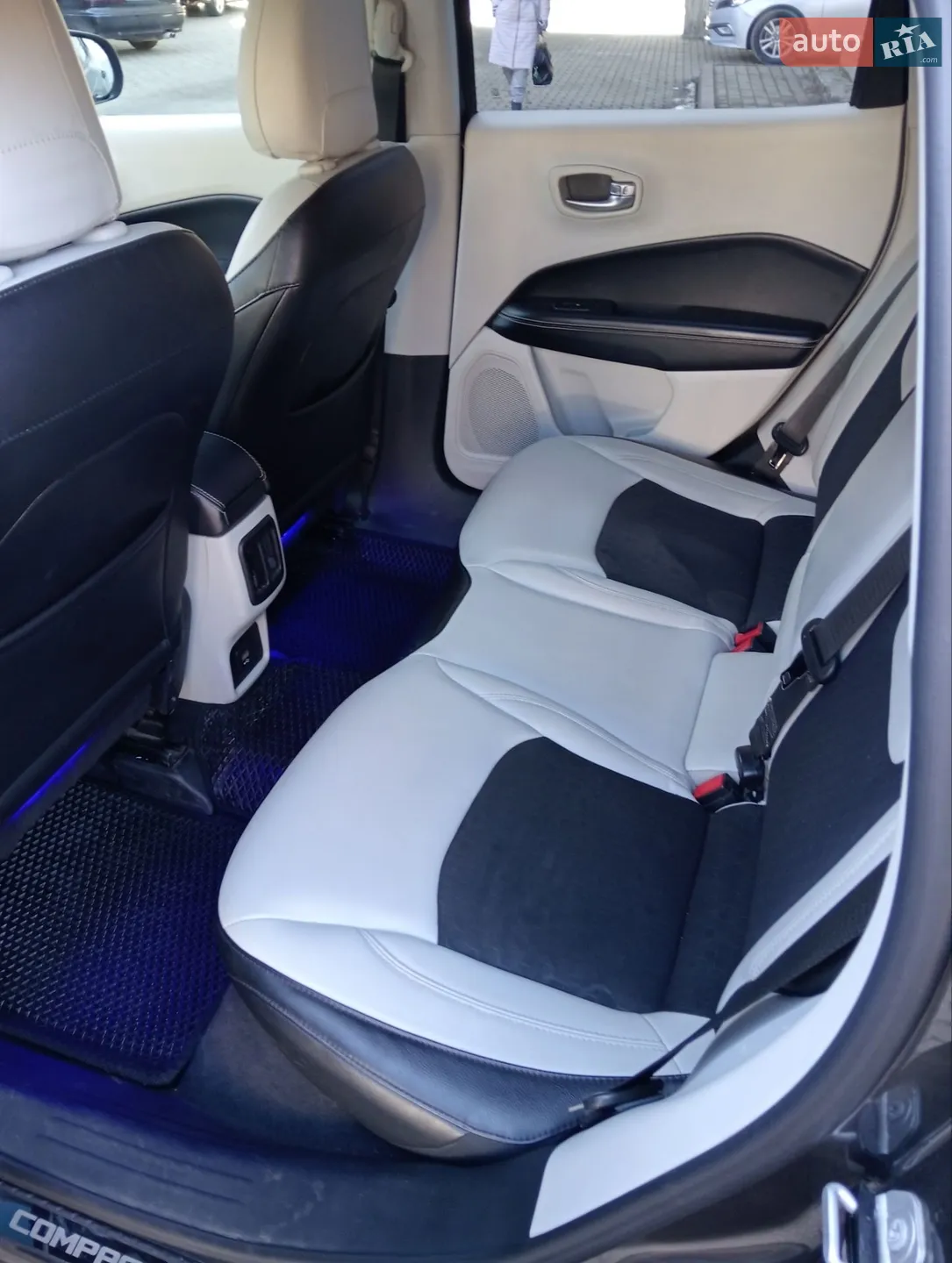 2018 Jeep Compass - мініатюра 20