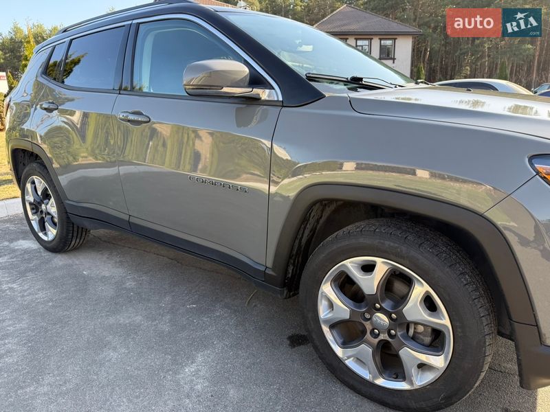 Внедорожник / Кроссовер Jeep Compass 2019 в Киеве