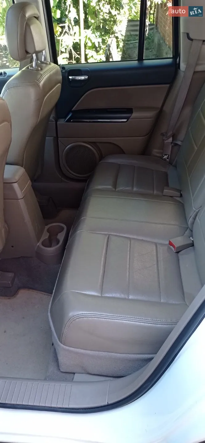 2011 Jeep Compass - мініатюра 9