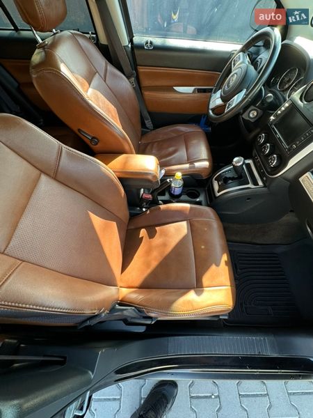 Внедорожник / Кроссовер Jeep Compass 2015 в Киеве