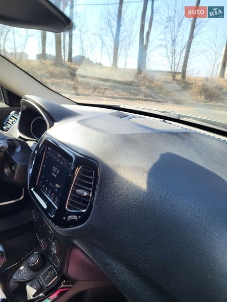 Внедорожник / Кроссовер Jeep Compass 2019 в Софиевской Борщаговке