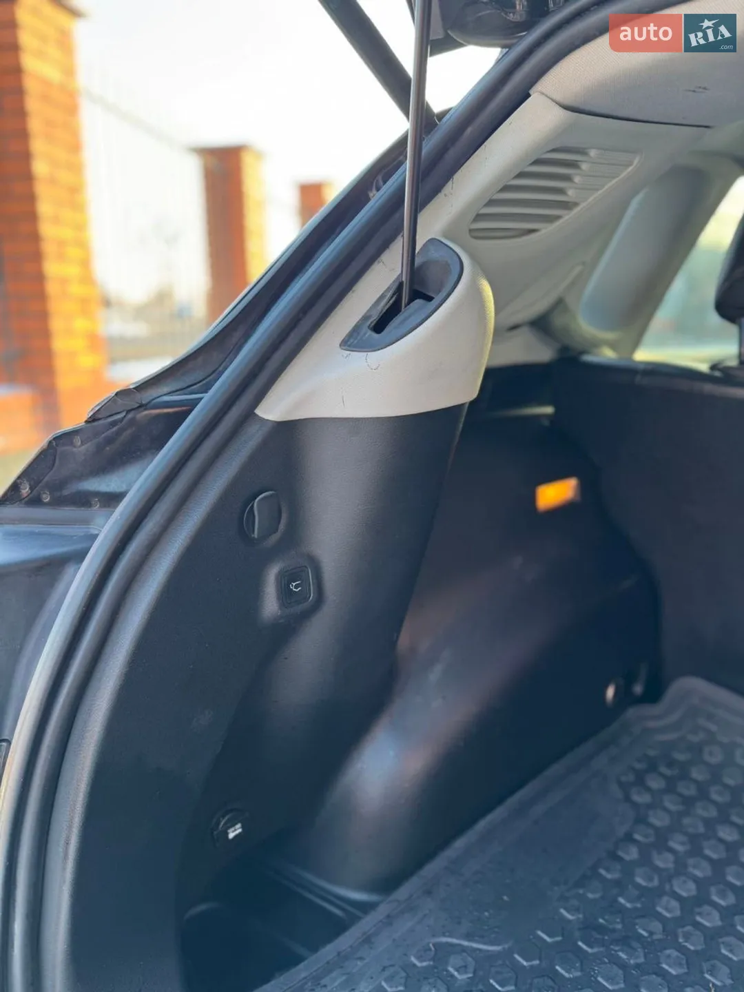 2018 Jeep Compass - мініатюра 19