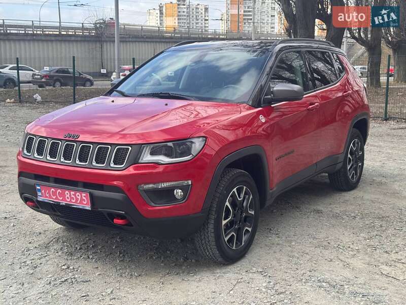 Внедорожник / Кроссовер Jeep Compass 2019 в Киеве