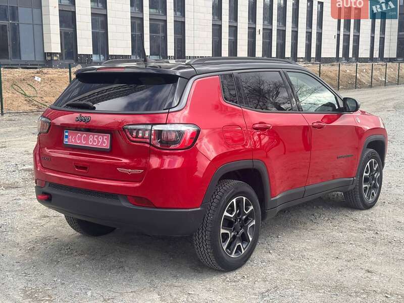 Внедорожник / Кроссовер Jeep Compass 2019 в Киеве