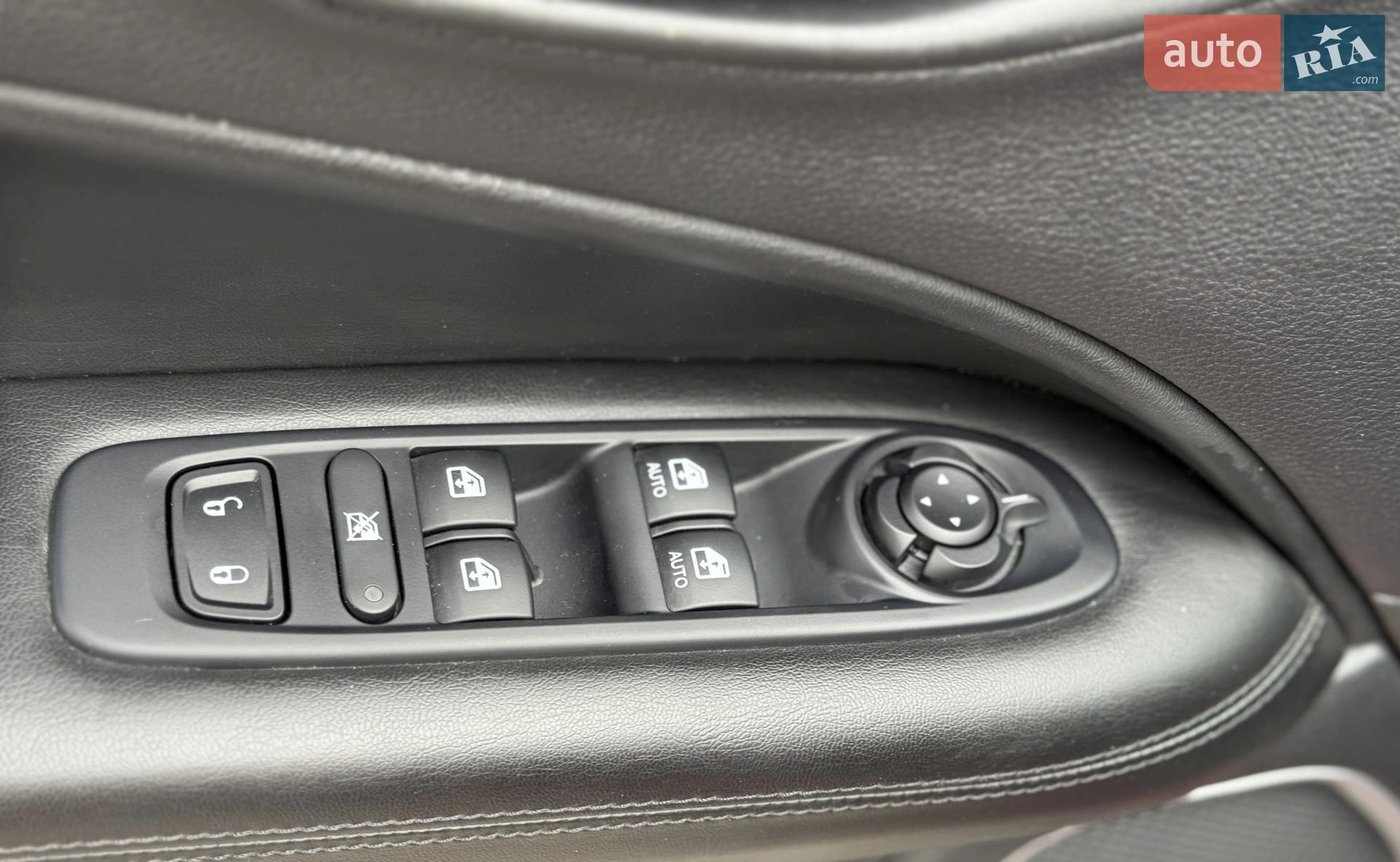 2019 Jeep Compass - мініатюра 15