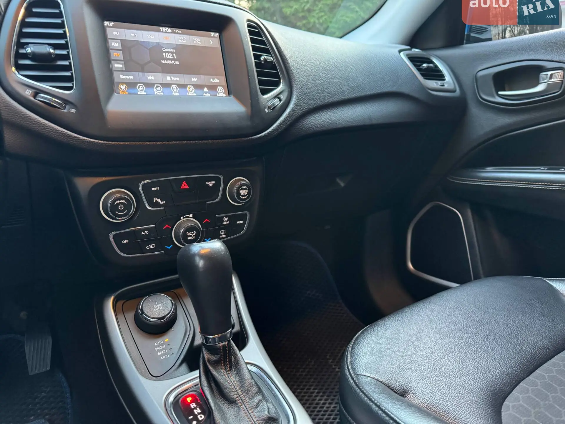 2017 Jeep Compass - мініатюра 21