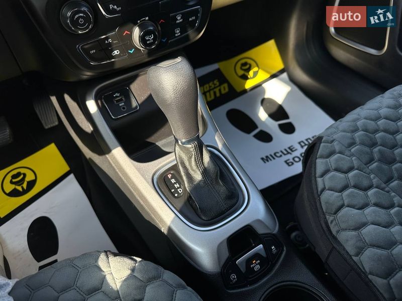 Внедорожник / Кроссовер Jeep Compass 2018 в Ивано-Франковске