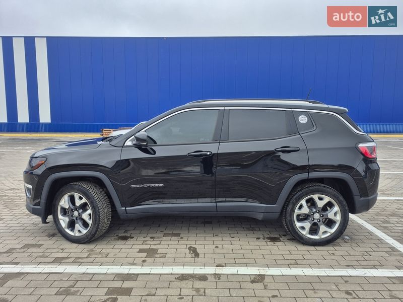 Внедорожник / Кроссовер Jeep Compass 2017 в Сумах