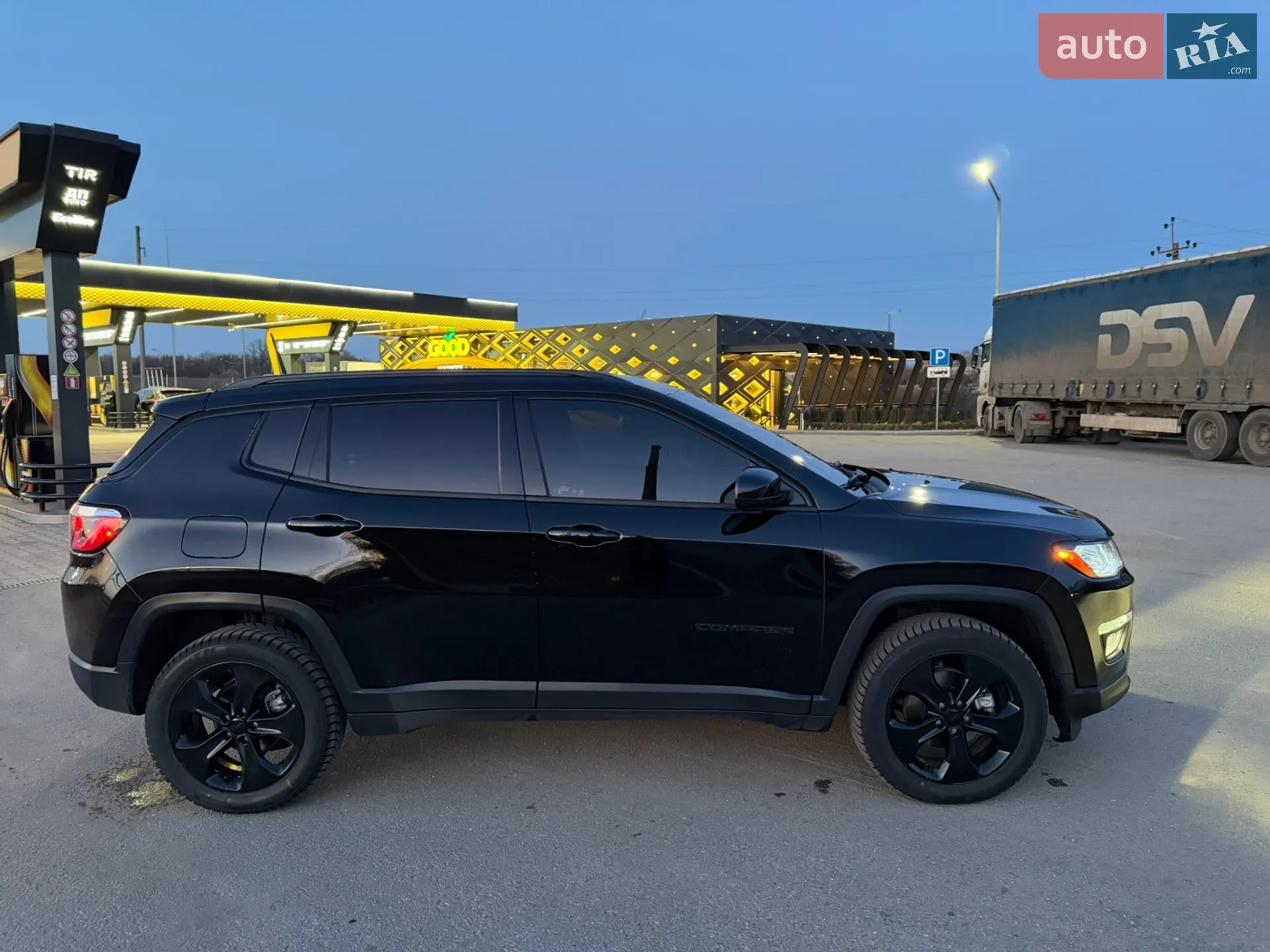 2018 Jeep Compass - мініатюра 3