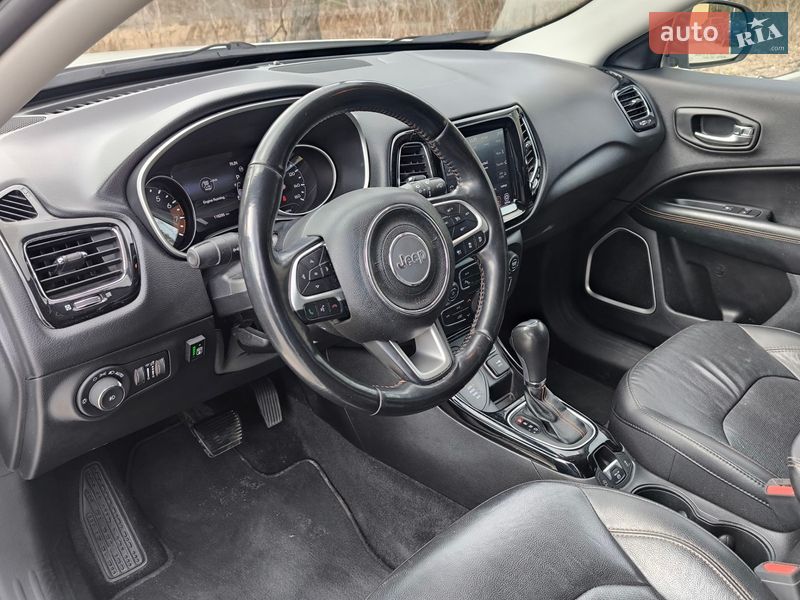 Внедорожник / Кроссовер Jeep Compass 2021 в Киеве