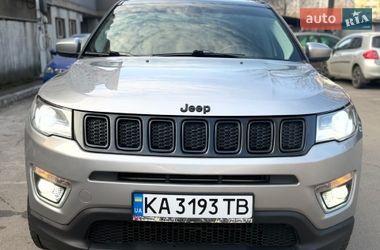 Внедорожник / Кроссовер Jeep Compass 2018 в Киеве