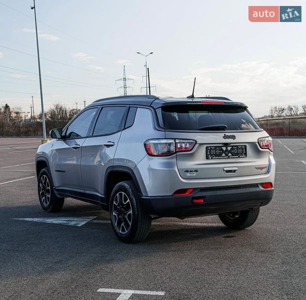 Внедорожник / Кроссовер Jeep Compass 2019 в Киеве