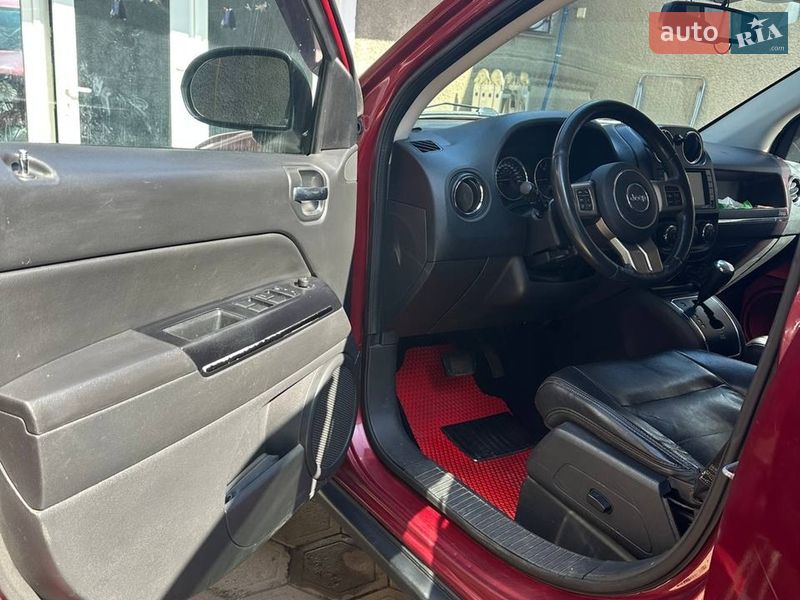 Внедорожник / Кроссовер Jeep Compass 2012 в Одессе