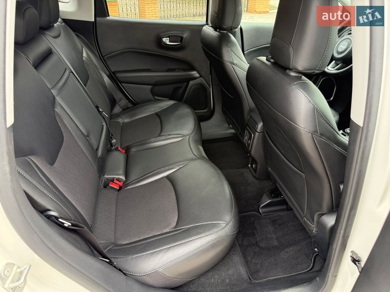 Внедорожник / Кроссовер Jeep Compass 2019 в Ромнах