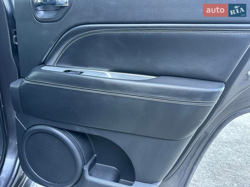 Внедорожник / Кроссовер Jeep Compass 2014 в Львове