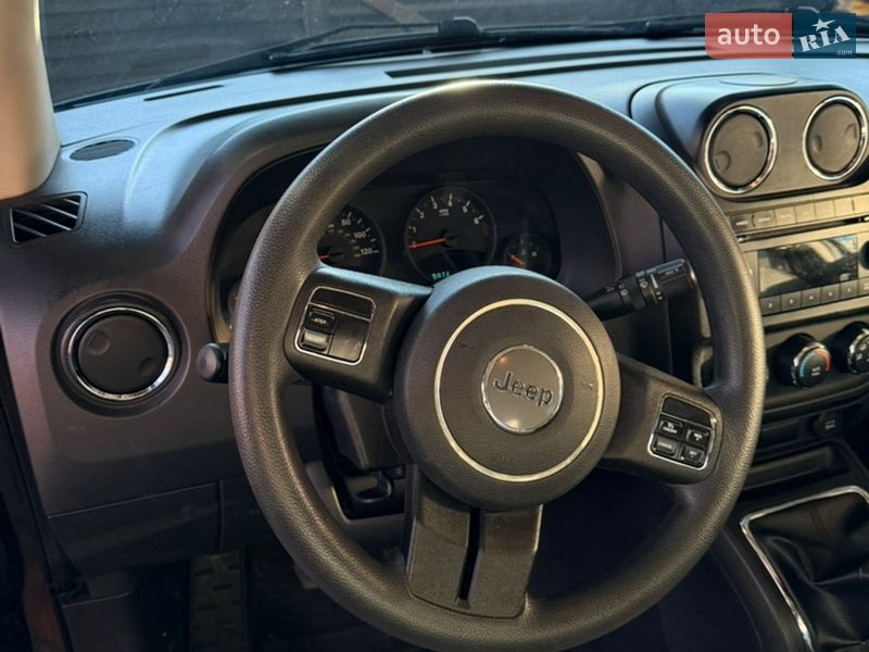 Внедорожник / Кроссовер Jeep Compass 2011 в Черкассах фото 5 Внедорожник / Кроссовер Jeep Compass 2011 в Черкассах